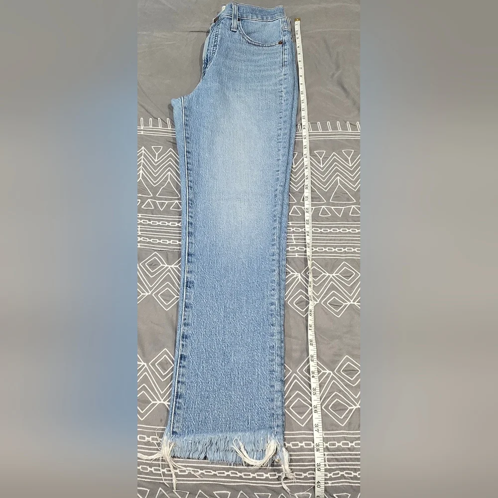 Madewell The Perfect Vintage Straight Leg Jean Size 26 - Picture 2 of 8